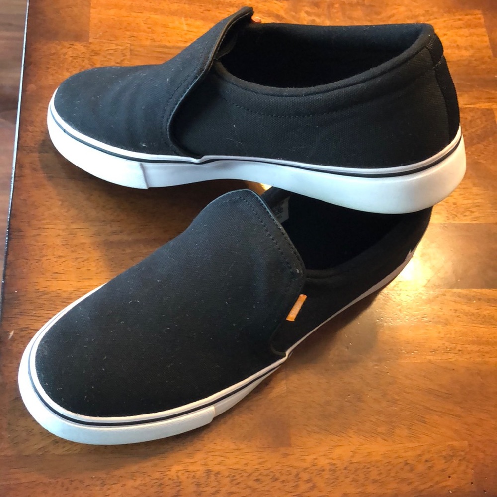 Nike black shoes women size 7.5